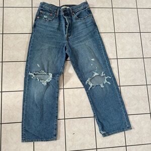 Woman’s Ribcage Blue Distressed Jeans